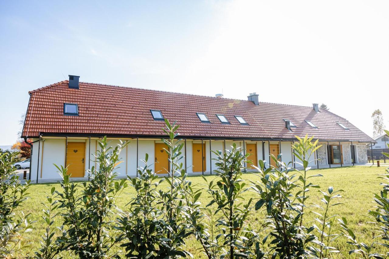 Resort Village Majer Gradac Екстериор снимка