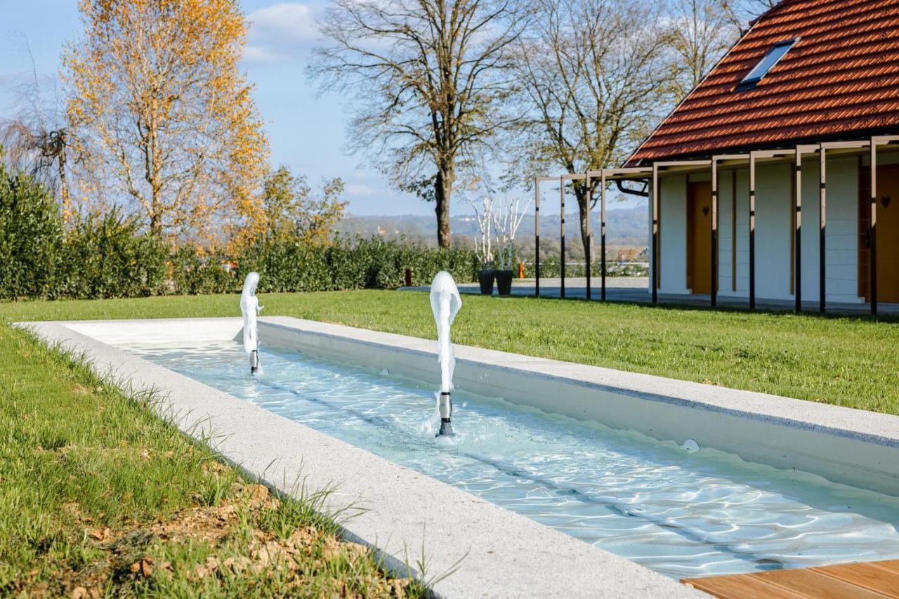 Resort Village Majer Gradac Екстериор снимка