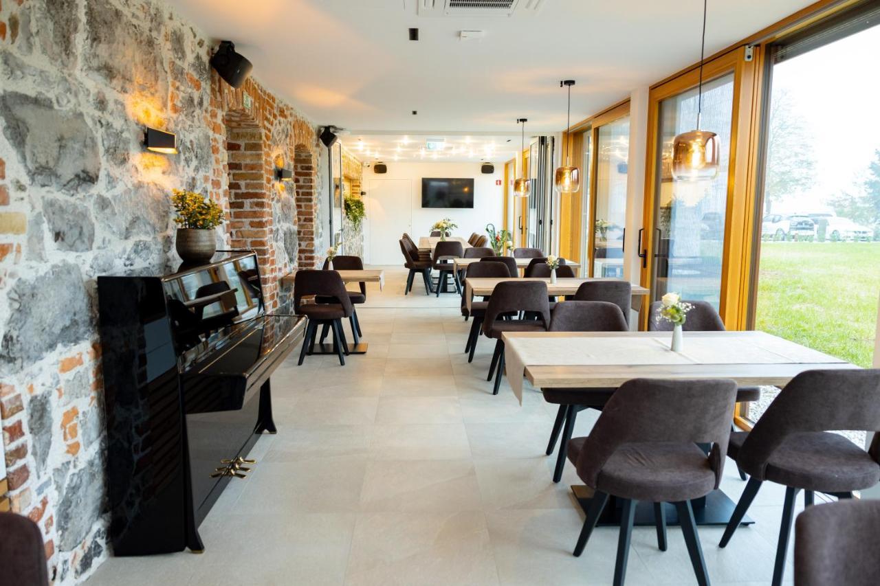 Resort Village Majer Gradac Екстериор снимка